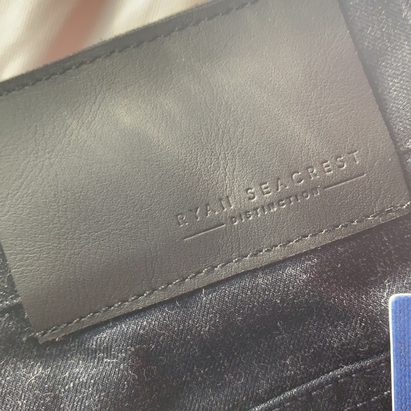 Ryan Seacrest slacks - Picture 4 of 5